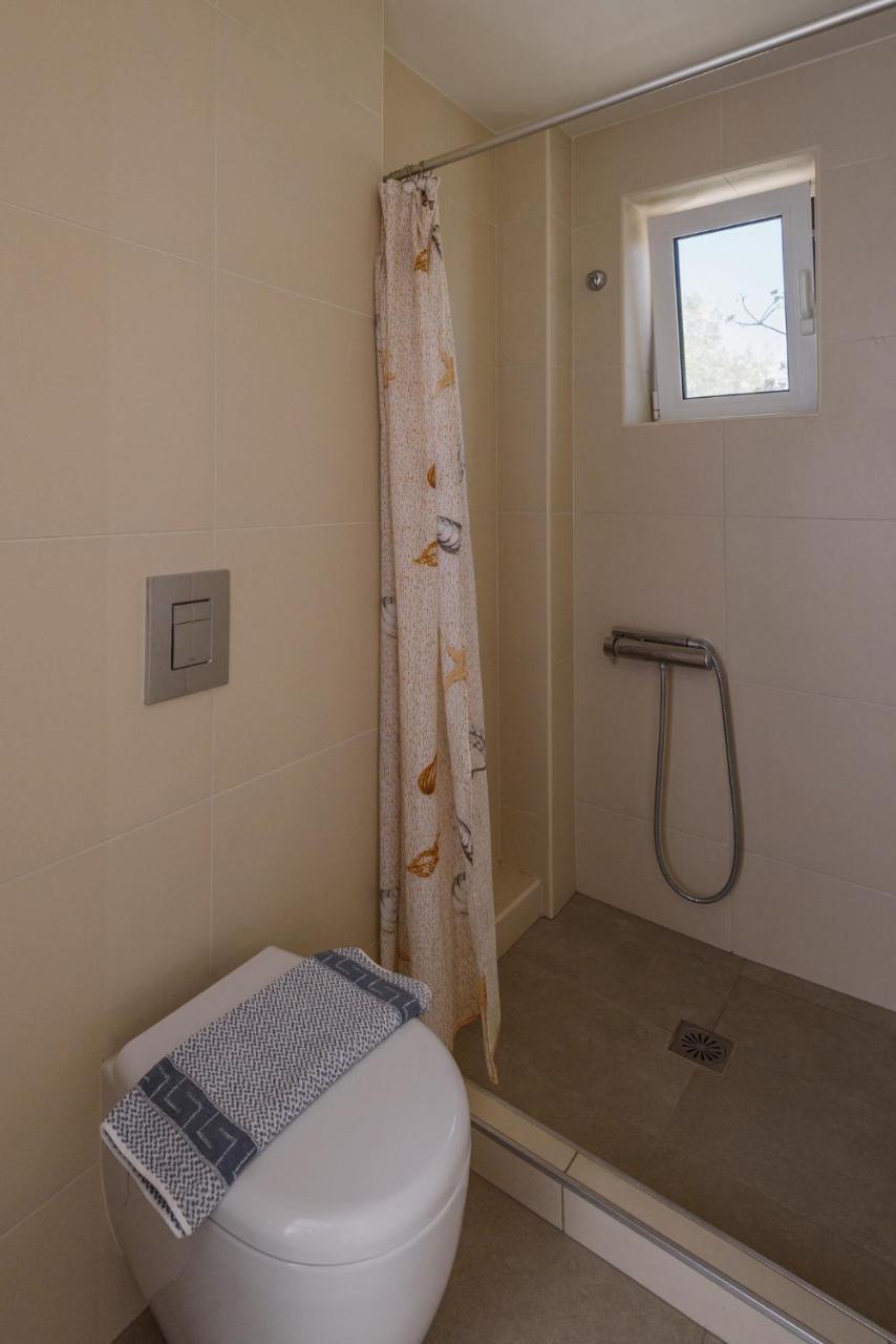 פליאוחורה Poseidon Studios & Apartments מראה חיצוני תמונה