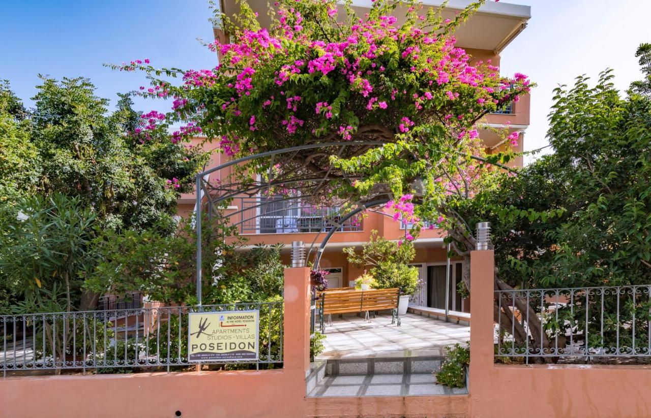 פליאוחורה Poseidon Studios & Apartments מראה חיצוני תמונה